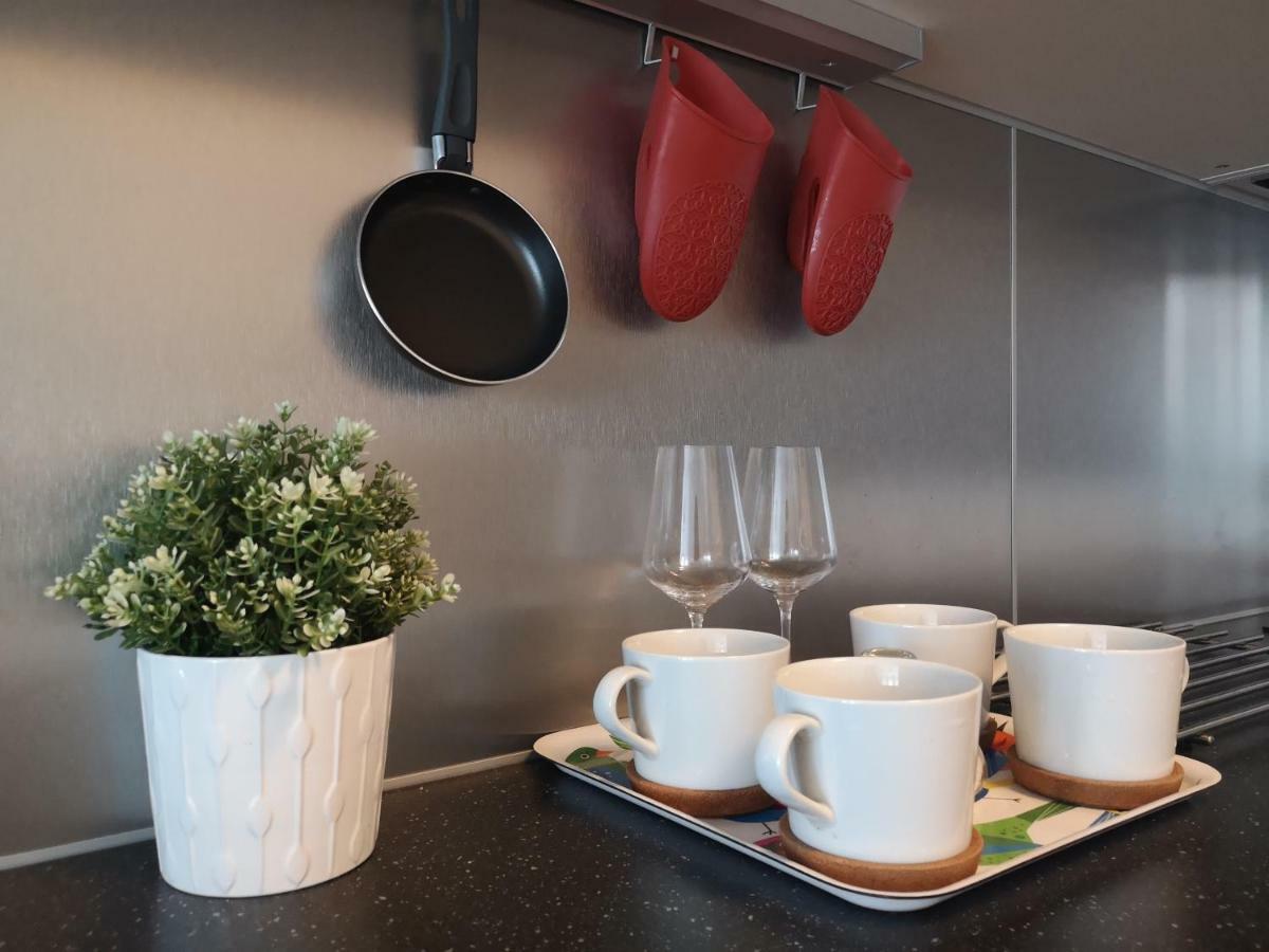 Nice And Refreshing Flat In Praha Bagian luar foto